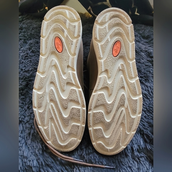 Lugz Tan Boots - Picture 3 of 4